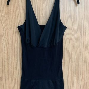 Belly Bandit 	Compression Nursing Tank - Black / L